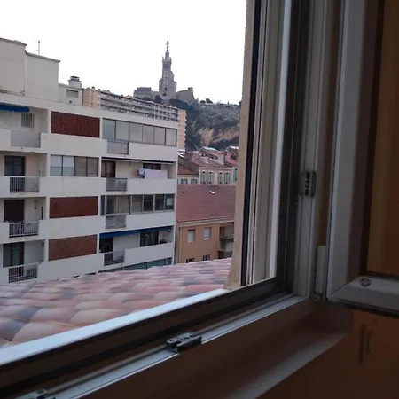 T2 Vue Sur La Basilique De Notre Dame De La Garde Appartement Marseilles Buitenkant foto