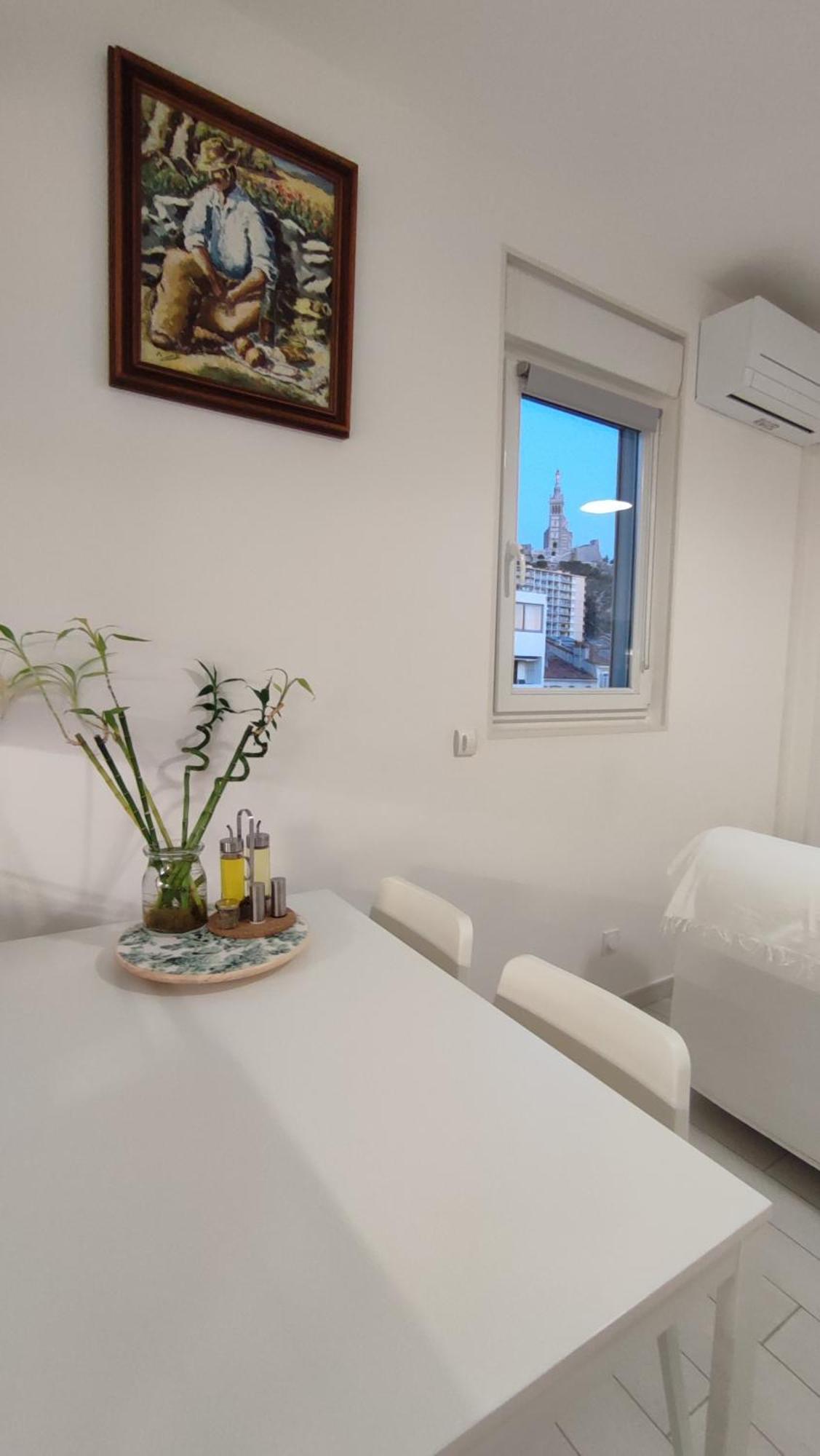 Appartement T2 Vue Sur La Basilique De Notre Dame De La Garde *